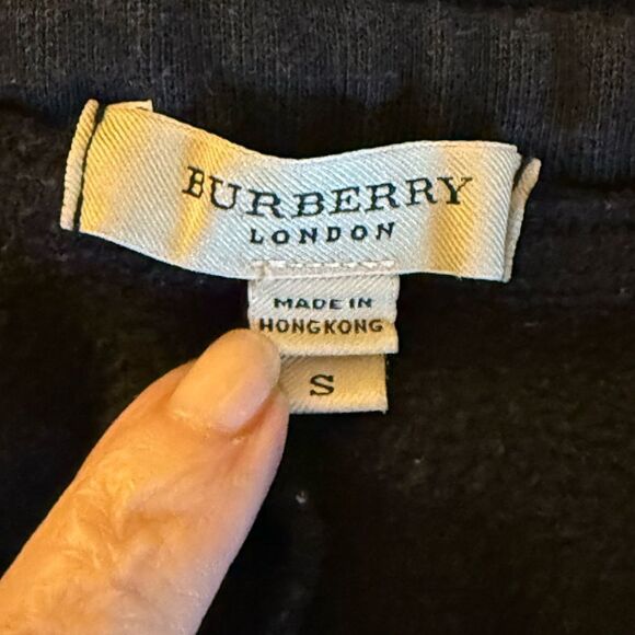Burberry London Jogging Pants in Loop Back Cotton Blend with Nova Check Detail. - Picture 8 of 10